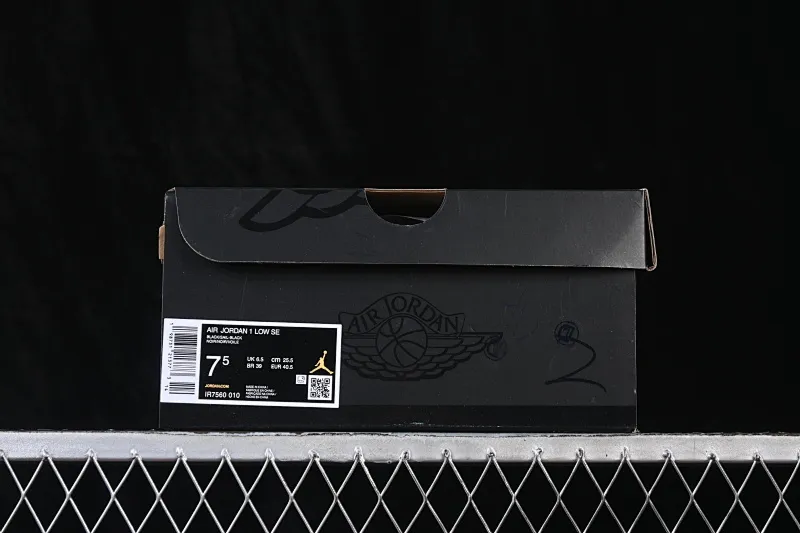 All categories Air Jordan Jordan series basketball shoes Air Jordan 1 Low Air Jordan 1 Low AJ1 Joe 1 low-top retro culture basketball shoes IR7560-010